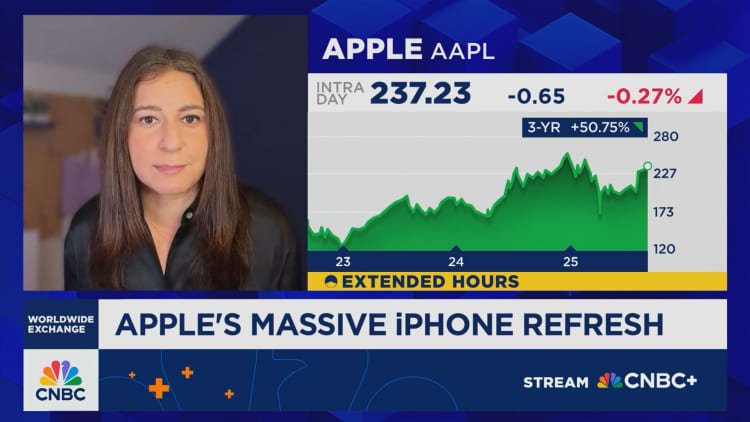 Stern: People are not going to be running out to buy these phones
