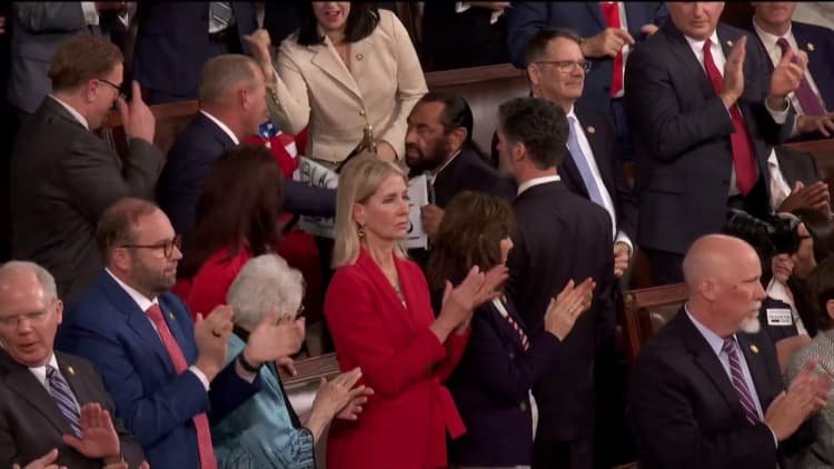 Rep. Al Green ejected from State of the Union while holding a protest sign