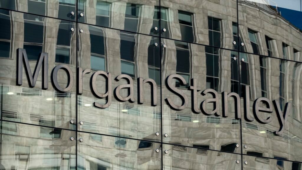 Morgan Stanley drops crypto fund restrictions for wealth clients