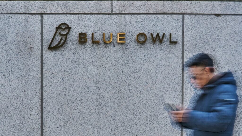 Blue Owl curbs investor liquidity following private loans sale
